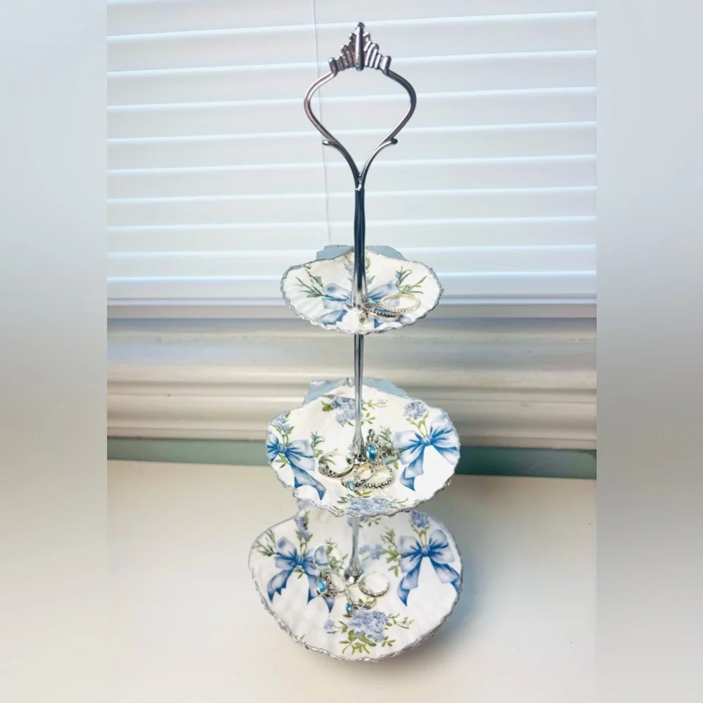 Handmade 3 Tier Scallop Shell Jewelry Stand With Blue Bow Decoupage design